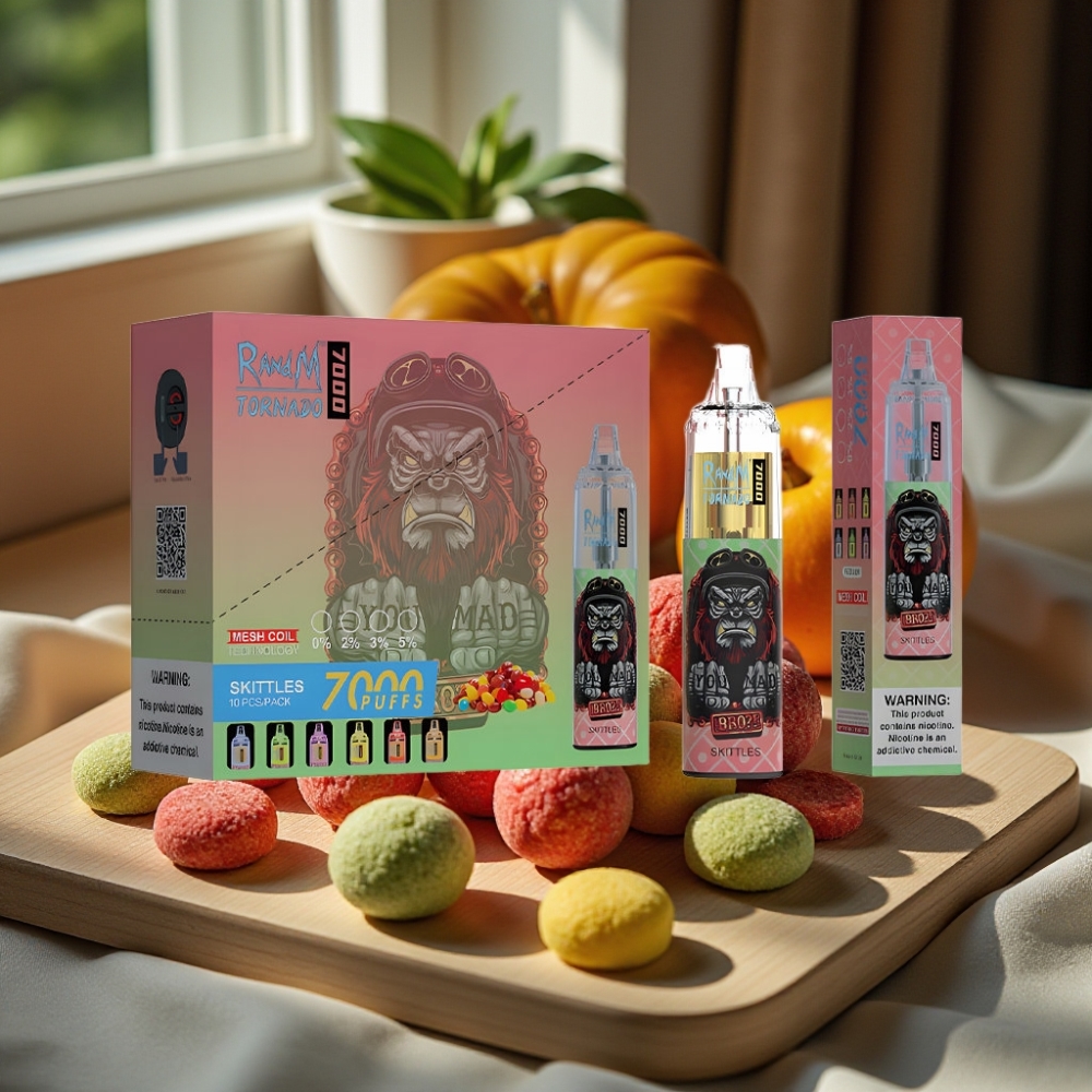 RandM Fumot Tornado 7000 Puffs Disposable Vape 14ML 850MAH Mesh Coil Type-C RGB Lichtregeling Skittles Smaak Luchtinstelbaar